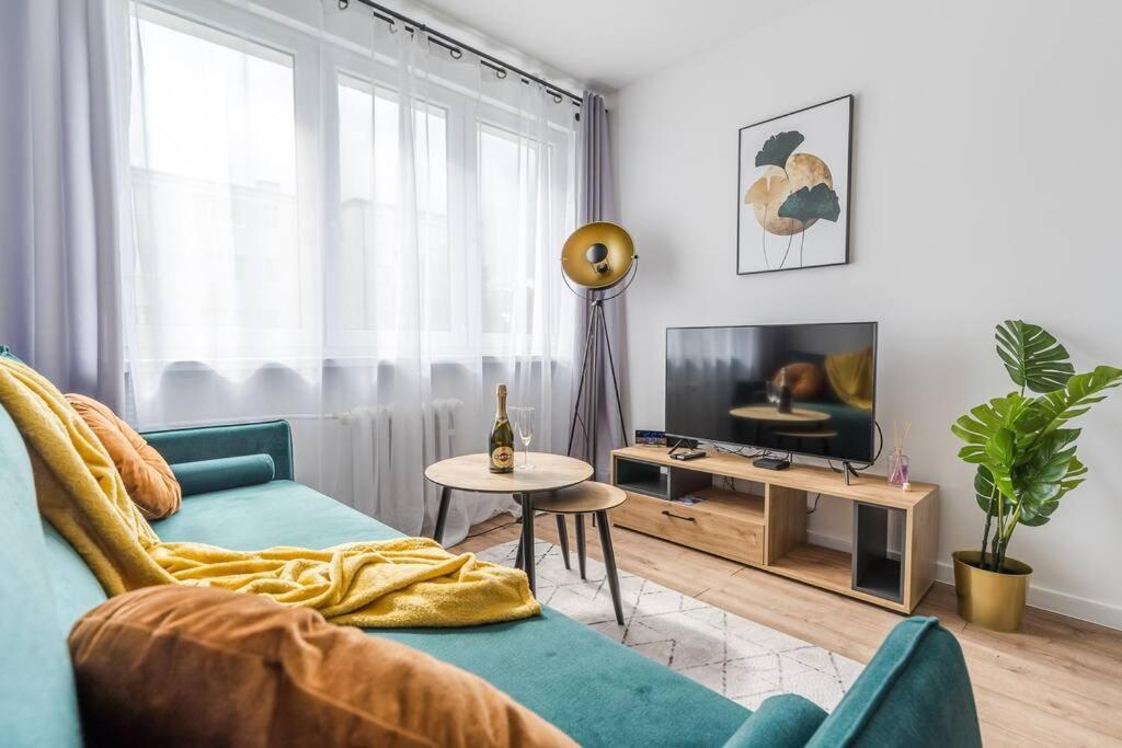 Uroczy Apartament 2 Pokoje - 10 Min Do Morza! غدانسك المظهر الخارجي الصورة